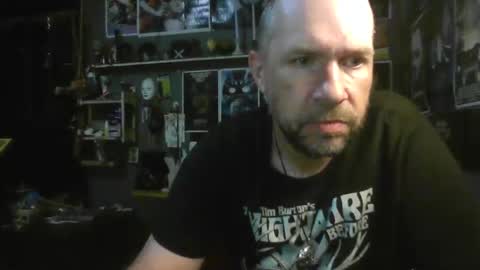 Snapshot of _longfellow chatting on October 15, 12:36 am That guy online show from October 15, 12:36 am