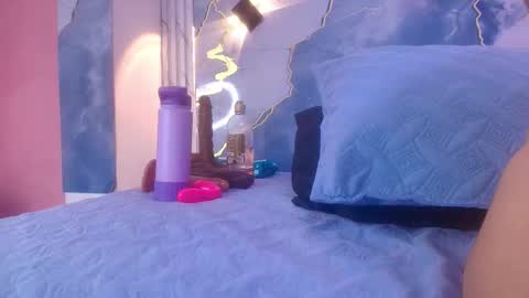 Lorrayne online show from November 17, 12:19 pm