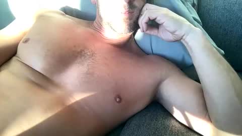 Snapshot of _lululeo_ chatting on October 15, 12:47 am _lululeo_ online show from October 15, 12:47 am