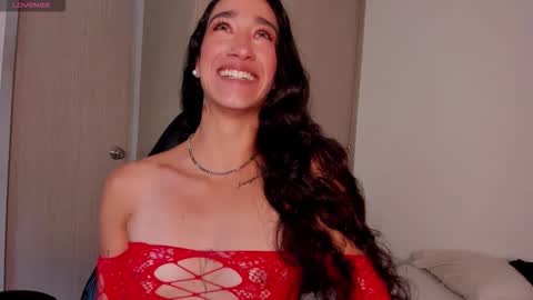 Snapshot of _luna_dupont_ chatting on October 28, 1:45 pm  Luna  online show from October 28, 1:45 pm