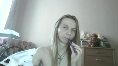 Scarlett online show from June 23, 12:11 pm