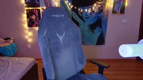 Mariko online show from December 27, 2:54 pm