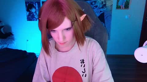 Mariko online show from December 8, 5:33 pm