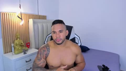 _matthew_santos_ online show from March 18, 12:49 am