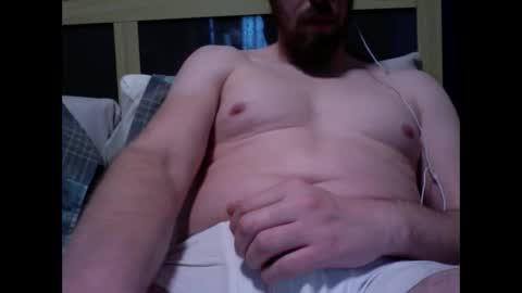 _maverick1985_ online show from February 3, 10:11 pm