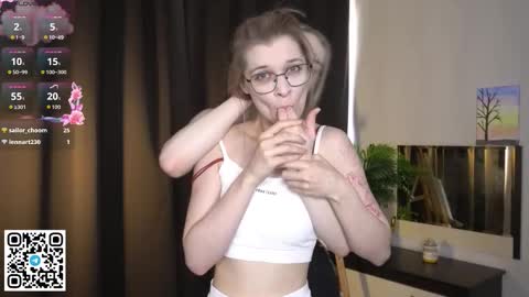 Elva and Kate  online show from October 18, 7:45 am