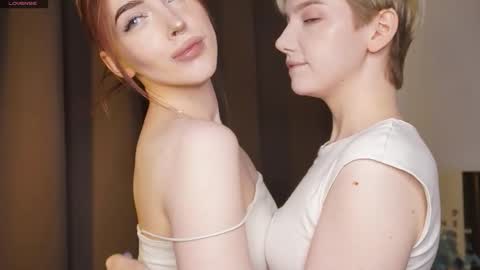 Elva and Kate  online show from February 25, 6:06 am