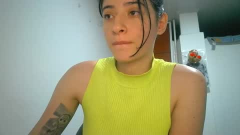 Mia-foster online show from January 10, 4:07 am