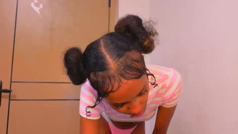 Mimi online show from April 11, 6:40 am