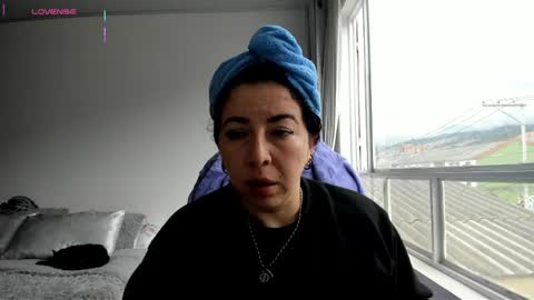 _miss_coco_ online show from March 30, 9:04 pm