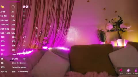 Mila online show from May 29, 6:28 pm