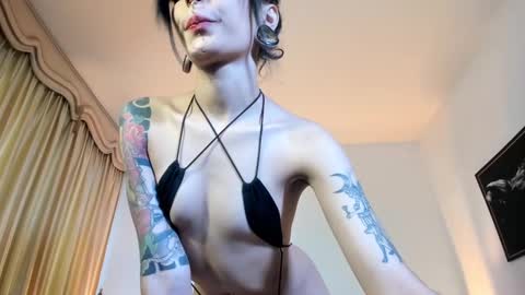 mizuki  online show from February 19, 5:38 pm