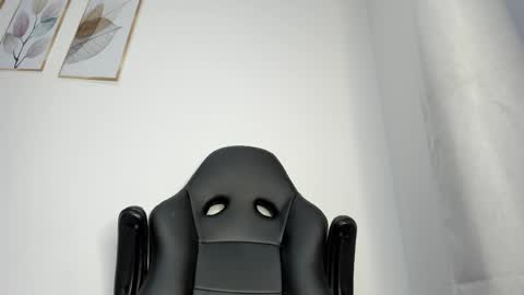 _molly_rosse_ online show from June 6, 12:55 pm