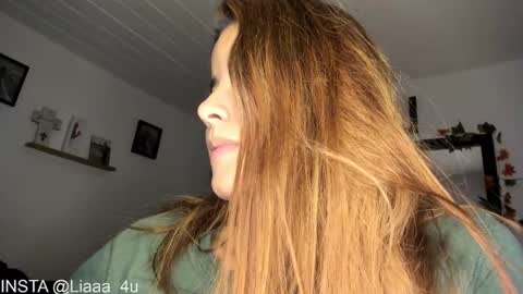     liaaa 4u online show from February 20, 3:45 am