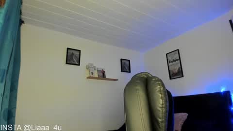     liaaa 4u online show from December 21, 3:47 am