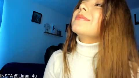     liaaa 4u online show from February 11, 2:35 pm