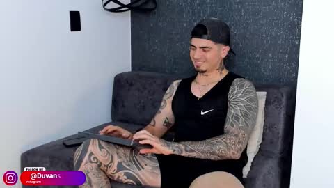 Snapshot of _mrcock_ chatting on October 20, 11:10 pm _mrcock_ online show from October 20, 11:10 pm