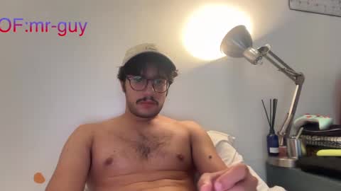 _mrguy_ online show from September 10, 7:48 pm