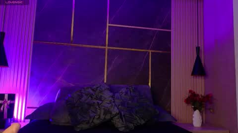 Paris online show from February 5, 1:36 pm