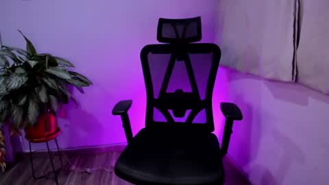 Cherr online show from June 12, 3:16 am