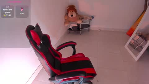 Stefany online show from October 8, 1:57 am