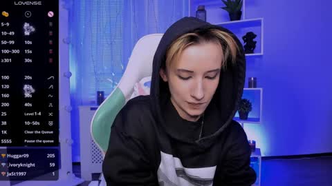 Rein online show from April 8, 3:37 pm