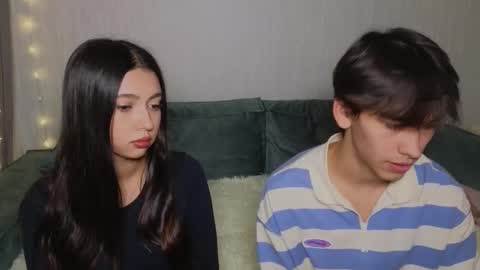 Snapshot of _reverse_gang_ chatting on October 1, 1:32 pm LISSAPVT IS OPEN online show from October 1, 1:32 pm
