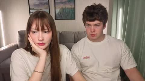 Snapshot of _reverse_gang_ chatting on October 20, 4:23 pm LISSAPVT IS OPEN online show from October 20, 4:23 pm