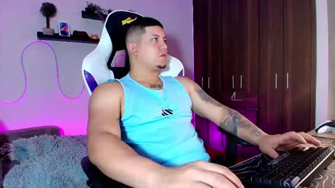 Roberto online show from March 8, 5:07 am