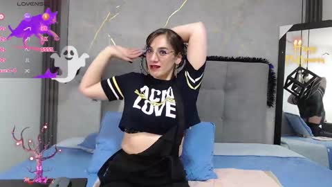 Samanta online show from October 23, 1:12 pm