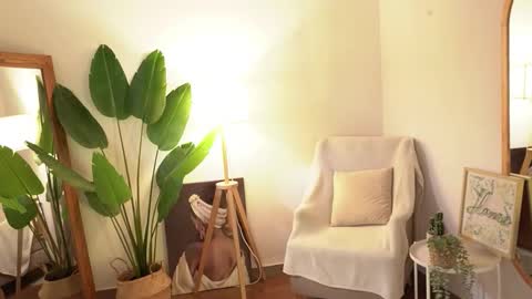 Samy. online show from November 12, 2:30 pm