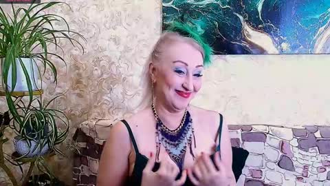 Sara online show from March 5, 10:13 am