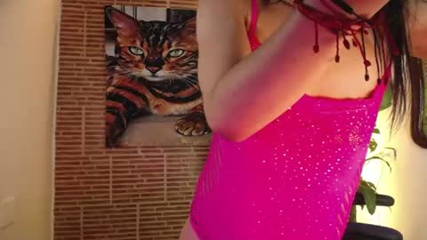  Sara  online show from June 19, 4:40 am