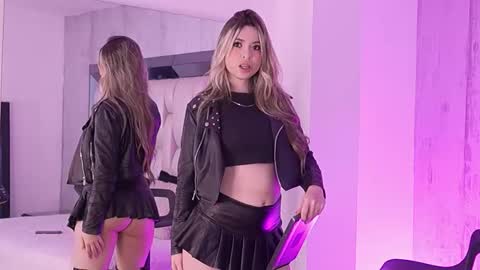 Sara online show from February 2, 12:45 pm