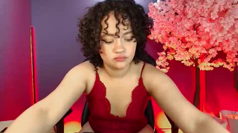 Sara online show from November 17, 12:41 pm