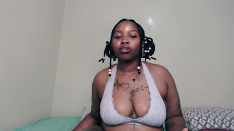 Abbie online show from November 16, 6:21 pm