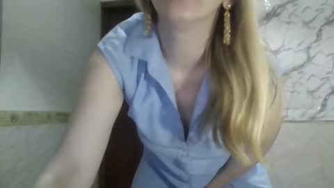  SexyXSveta  online show from May 31, 4:11 am