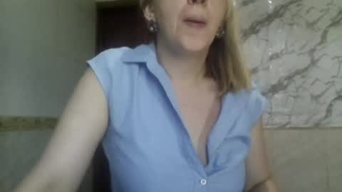  SexyXSveta  online show from June 25, 3:47 am