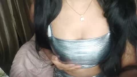 _shalini_0 online show from January 13, 5:43 pm