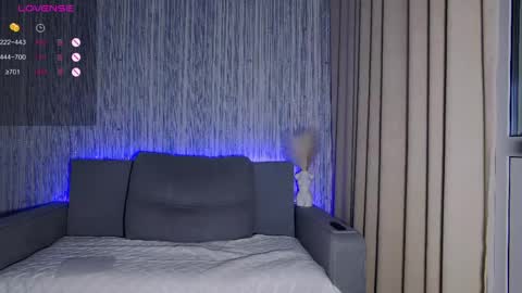 _smetanka_ online show from March 30, 3:23 pm