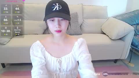 Snapshot of _smileflower_ chatting on September 30, 7:52 am winni online show from September 30, 7:52 am