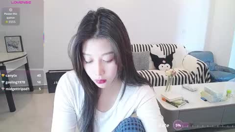 winni online show from March 12, 4:27 am