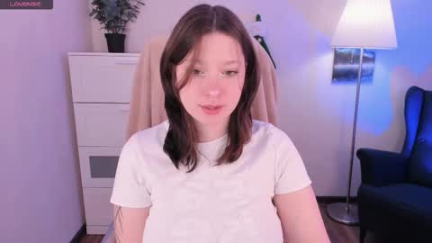 Sofi  Follow me  online show from January 12, 8:21 am