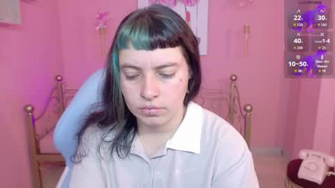 Sofia  online show from June 9, 1:22 pm