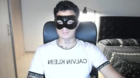 Stephan online show from February 3, 2:19 am