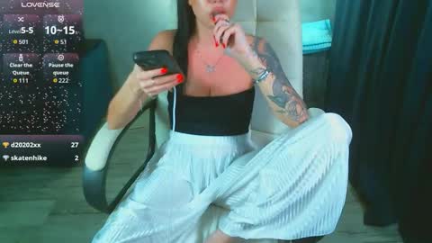 Milana   welcome to my world  online show from March 19, 11:59 am