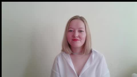 Snapshot of _sweet_smile_ chatting on October 6, 9:05 am _sweet_smile_ online show from October 6, 9:05 am