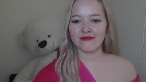 _sweet_smile_ online show from July 30, 9:48 pm