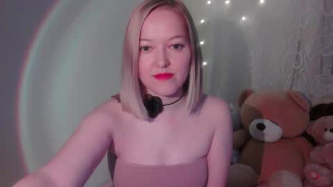 Snapshot of _sweet_smile_ chatting on October 18, 7:07 pm _sweet_smile_ online show from October 18, 7:07 pm