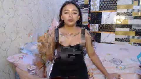 _sweetneri online show from October 13, 6:15 am